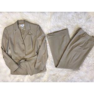 ann Taylor suit 2